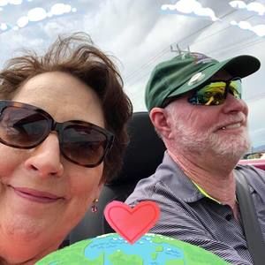 Meet your Posher, Eva jo